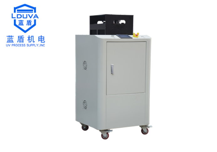 uv固化設(shè)備水冷機(jī)和風(fēng)冷機(jī)區(qū)別在那？